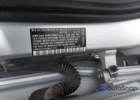 2013 Volkswagen Beetle Turbo из США, поврежденный, VIN 3VW467ATXDM611672